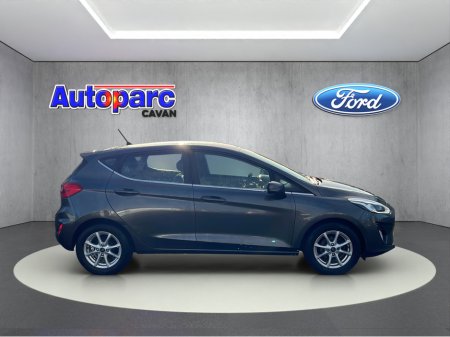 2017 Ford Fiesta TITANIUM 1.1 85PS 5M 4DR €10,900