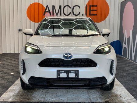 2021 Toyota Yaris Cross 1.5 HYBRID / 84k KMs / Heated & Electric Seats / Cruise Control & Reverse Camera €24,950