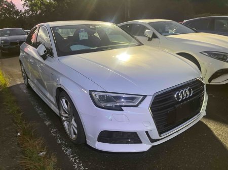 2020 Audi A3 SALOON S-LINE AUTOMATIC 1.4 PETROL //LOW MILES//HALF LEATHER HEATED SEATS//KEYLESS ENTRY//REVERSE CAMERA//