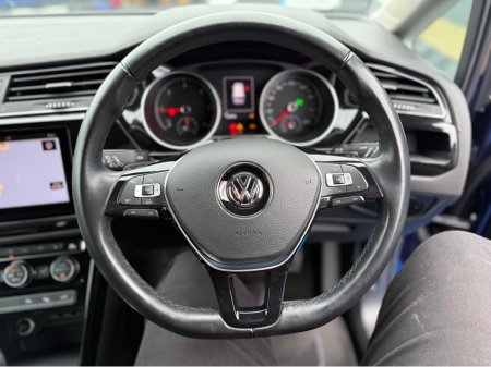 2018 Volkswagen Touran HIGHLINE - 2.0L DIESEL - 7 SEATS - AUTO - 12M WARRANTY - CAR: 1621 thumbnail