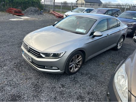 2015 Volkswagen Passat AUTO HIGHLINE BE 2.0 TDI 150HP €8,495