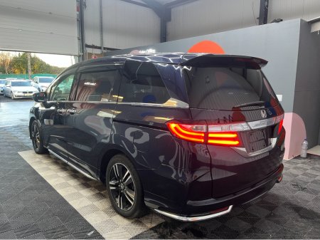 2017 Honda Odyssey €21950 2017 HONDA ODYSSEY HYBRID 7 SEATER AUTOMATIC ABSOLUTE SENSING  2.0 AUTOMATIC / CRUISE CONTROL / REVERSE CAMERA / AUTOMATIC DOORS €21,950