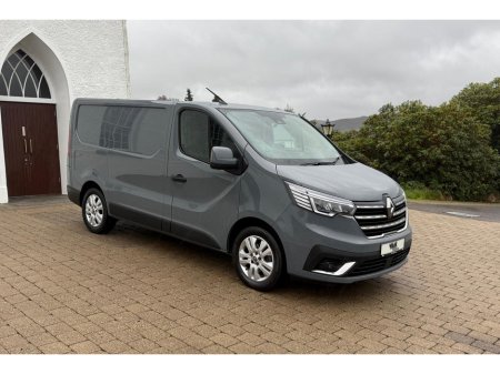 2023 Renault Trafic SL28 SPORT BLUE DC DCI