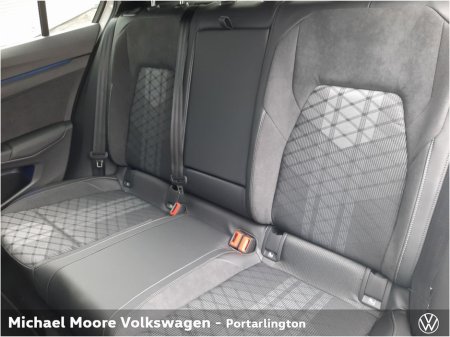 2026 Volkswagen Golf R-LINE 1.5TSI 150 M6F €43,960 thumbnail