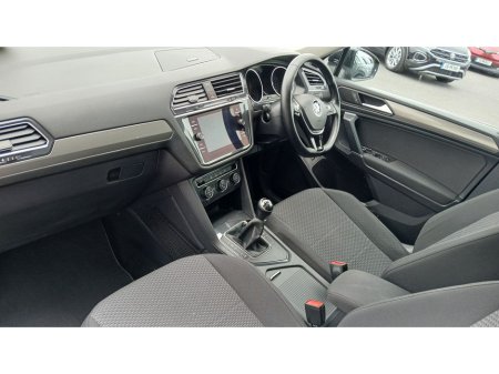 2020 Volkswagen Tiguan Allspace Comfortline 2.0 TDI 150HP *PARKING SENSORS,BLUETOOTH, FINANCE AVAILABLE* €27,495