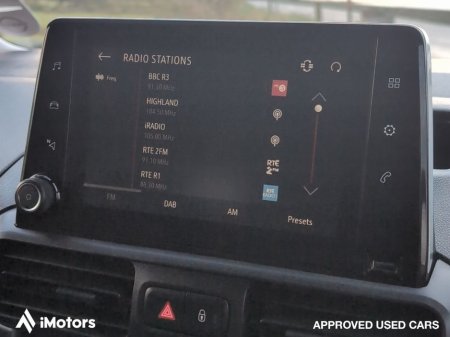 2023 Vauxhall Combo L1H1 2300 PRO S/S thumbnail