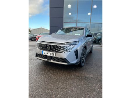 2025 Peugeot 3008 1.2 MHEV 145bhp eDCS6 Allure €42,500