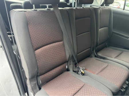 2011 Toyota Corolla Verso 2.0 D-4D LUNA 7 SEATER €5,495 thumbnail