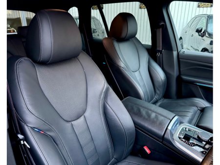 2022 BMW X5 XDRIVE45E M SPORT AUTO €56,950 thumbnail