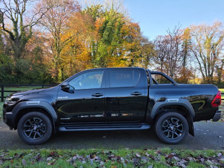 2022 Toyota Hilux  €36,950