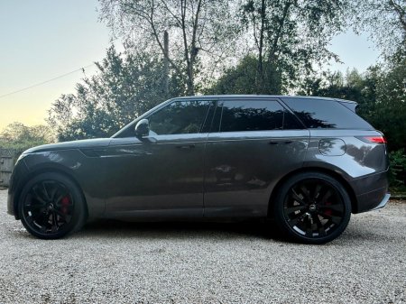2024 Land Rover Range Rover Sport P460E DYNAMIC SE *Huge Specification* €103,950 thumbnail