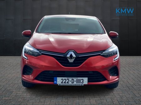 2022 Renault Clio Dynamique TCE 90 €15,500
