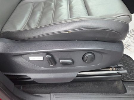 2019 Volkswagen Amarok DC V6 TDI HIGHLINE 4MOTION €30,950 thumbnail