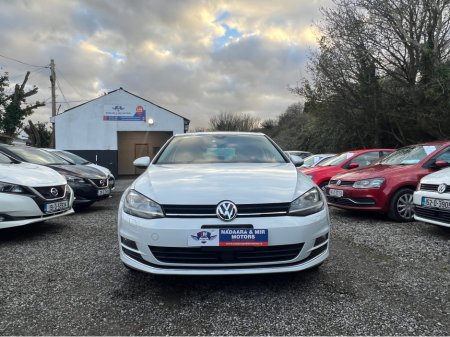 2017 Volkswagen Golf DBA-6RCJZ €16,500