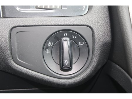 2019 Volkswagen Golf 1.2 TSI  5DR AUTO   HI-SPEC €17,950 thumbnail