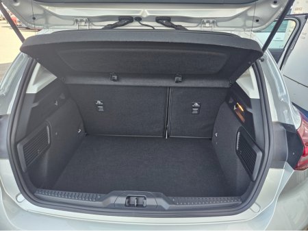 2025 Ford Focus TITANIUM 5DR 1.0T 125 MHE €29,000 thumbnail