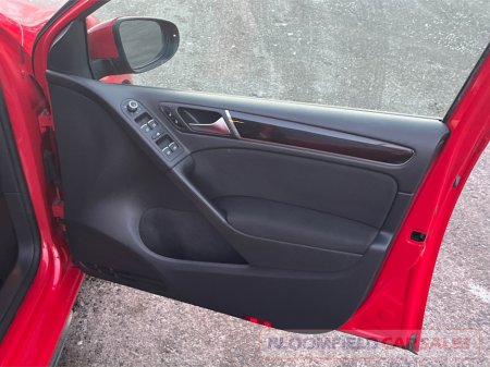 2012 Volkswagen Golf 2.0 GTI , DSG // LOW MILEAGE €13,950 thumbnail