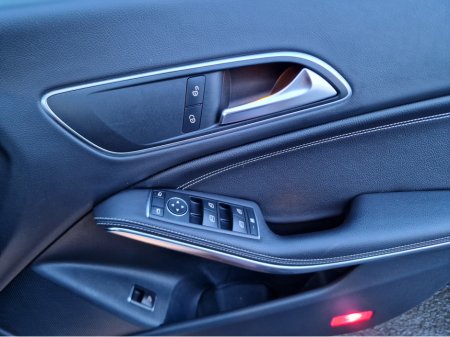 2016 Mercedes-Benz CLA Class SPORT LOW MILAGE-NEW NCT €13,850 thumbnail