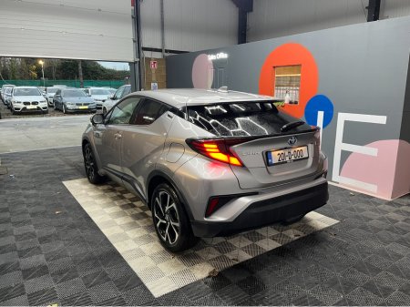2020 Toyota C-HR 2020 TOYOTA C-HR 1.8L HYBRID / 99K KMS / ADAPTIVE CRUISE CONTROL, REVERSE CAMERA & MORE €22,950