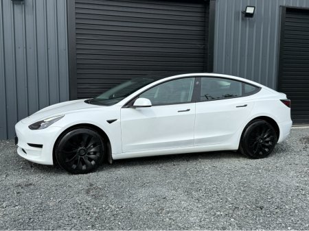 2022 Tesla Model 3 RWD MODEL 3 €23,950 thumbnail