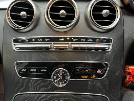 2019 Mercedes-Benz C Class €27950 2019 MERCEDES-BENZ C220D AMG LINE 2.0 / CRUISE CONTROL / ELECTRIC MEMORY & HEATED SEATS / REVERSE CAMERA / PADDLE SHIFTERS €27,950 thumbnail