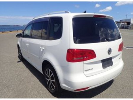 2013 Volkswagen Touran HIGHLINE 1.4 PETROL AUTOMATIC 7 SEATS €11,950