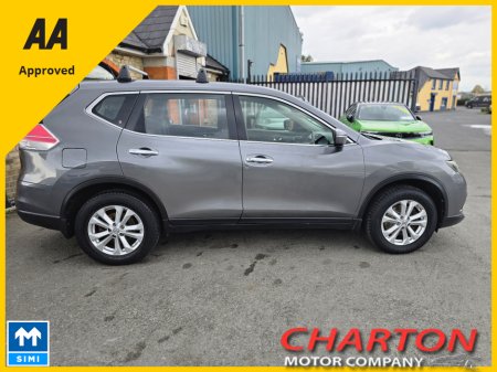 2017 Nissan X-Trail 1.6 DSL XE SP 7 SEAT E E6 4DR €9,895 thumbnail