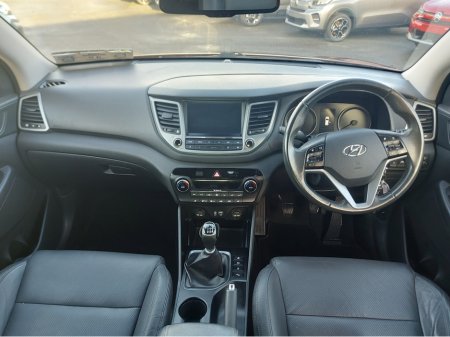 2016 Hyundai Tucson 1.7 PREMIUM BLD 116PS 5 5DR €10,950 thumbnail