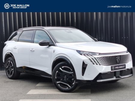 2026 Peugeot 5008 BEV 73kwh 210hp GT