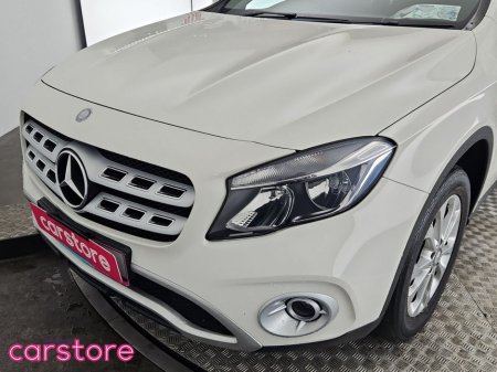 2017 Mercedes-Benz GLA Class GLA 200 CDI STYLE €21,480 thumbnail