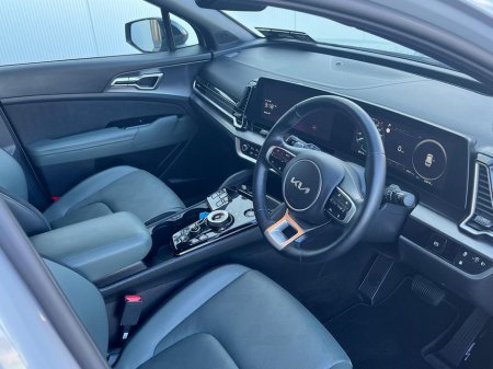 2024 Kia Sportage Phev S €38,950 thumbnail