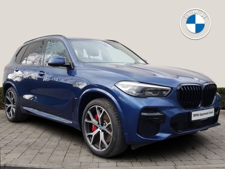 2023 BMW X5 xDrive45e M Sport Pro €74,995
