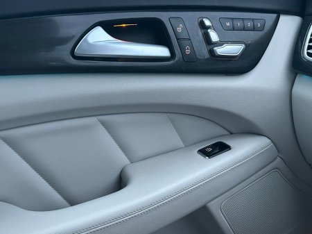 2015 Mercedes-Benz CLS Class  €14,999 thumbnail