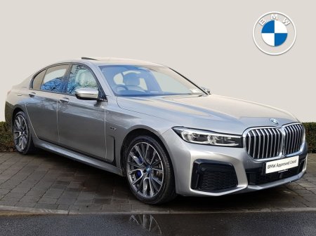 2022 BMW 7 Series 745e M Sport