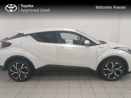 2022 Toyota C-HR C-HR 1.8 HYBRID SPORT €29,950