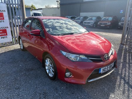 2014 Toyota Auris 1.4 D-4D AURA