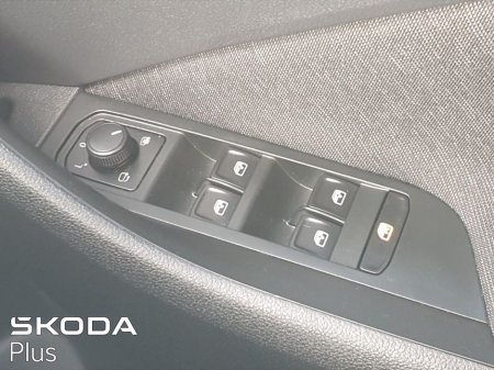 2023 Skoda Kamiq Style 1.0TSI 110bhp €25,950 thumbnail