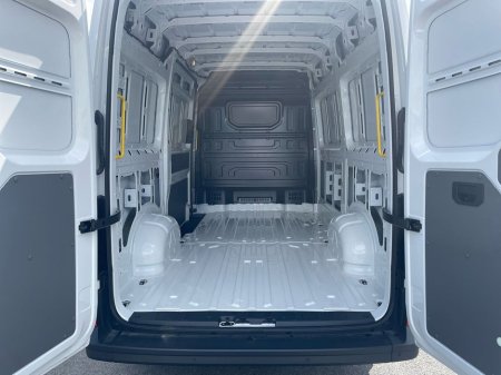 2025 Volkswagen Crafter  €36,475 thumbnail