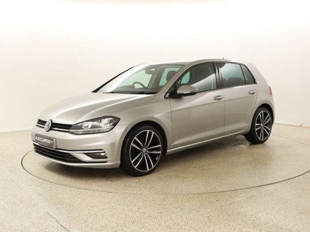 2017 Volkswagen Golf  €15,995