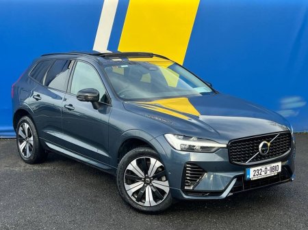 2023 Volvo XC60 T6 PLUS DARK AWD 2.0 HYBRID // OPENING PAN ROOF // ADAPTIVE CRUISE CONTROL // TAXED UNTIL 07/26 €39,950