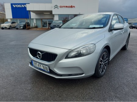 2017 Volvo V40 D2 MOMENTUM ED 5DR €14,950