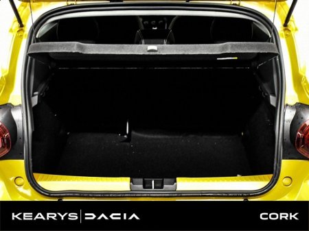 2025 Dacia Sandero Stepway Expression TCe 100 ECO-G (LPG) GSR2 €22,750 thumbnail