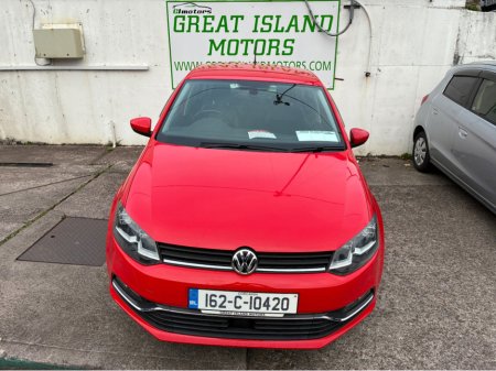2016 Volkswagen Polo  €13,500