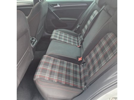 2017 Volkswagen Golf 2.0 TSI 3DR 230HP GTI €20,450 thumbnail