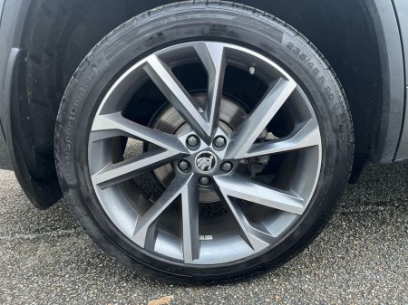 2024 Skoda Kodiaq 2.0 TDI 150HP DSG SportLine 7 Seat €53,750 thumbnail