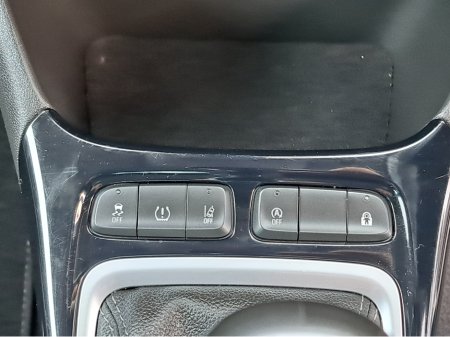 2022 Opel Crossland SRI 1.5TD 110BHP **HALF LEATHER** €18,950 thumbnail