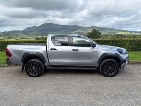2021 Toyota Hilux 2.8 INVINCIBLE AUTO 4DR AUTO €36,950