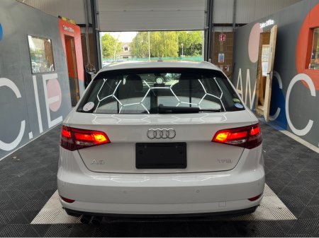 2019 Audi A3 AUDI A3 AUTOMATIC 1.4 TFSI SPORTBACK / 32k KMs / REVERSE CAMERA , ADAPTIVE CRUISE &  MORE €20,950