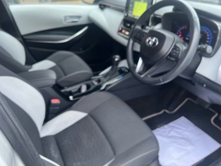 2022 Toyota Corolla HYBRID SOL H/B 4DR AUTO thumbnail