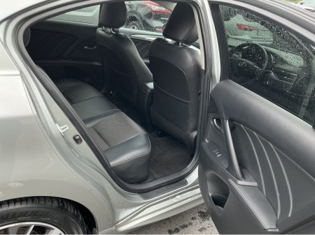 2017 Toyota Avensis 2.0 D-4D BUS EDITION PLUS OVERMOUNT 141BHP 4DR €10,995 thumbnail